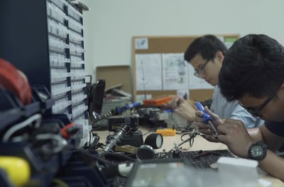 V3 Smart Technologies on A Class Above